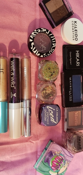 Eye shadow bundle - Picture 2 of 6